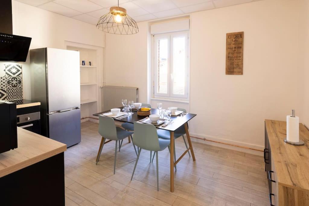 Le Cosy C - T2 Tout Equipe - Centre-Ville Gare Montluçon Esterno foto